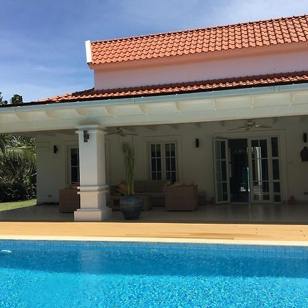 Balinese Villa With Private Pool HHQ Eksteriør billede
